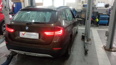 BMW X1 2013 года, 280 000 км - вид 3