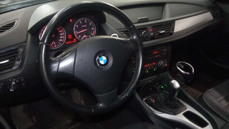 BMW X1 2013 года, 280 000 км - вид 5