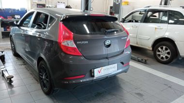Hyundai Solaris 2014 года, 160 853 км - вид 4