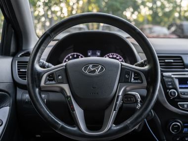 Hyundai Solaris 2014 года, 160 853 км - вид 6