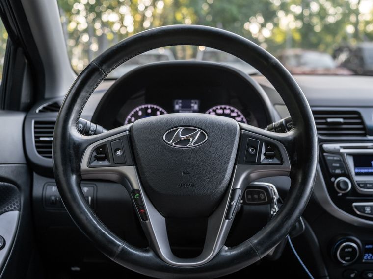 Hyundai Solaris 2014 года, 160 853 км - вид 6