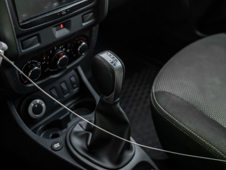 Renault Duster 2018 года, 212 000 км - вид 9