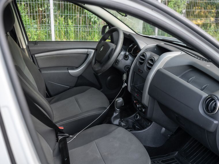 Renault Duster 2018 года, 212 000 км - вид 12