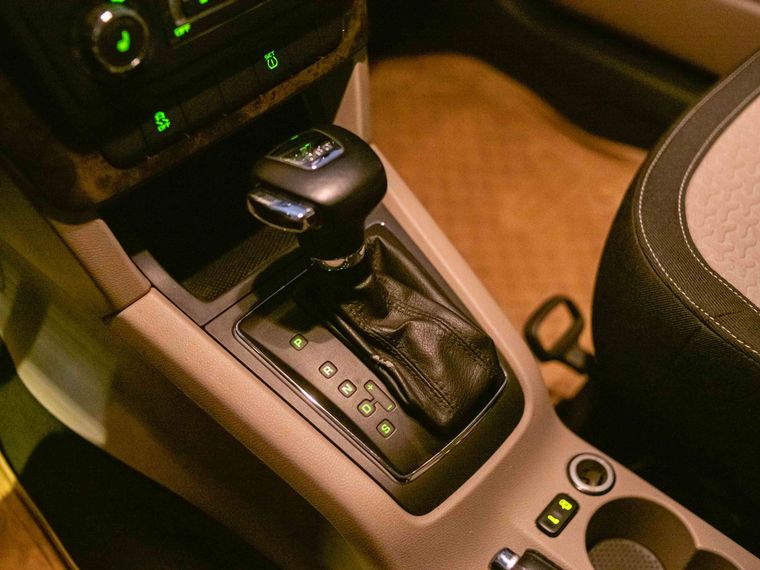 Skoda Yeti 2012 года, 203 205 км - вид 9