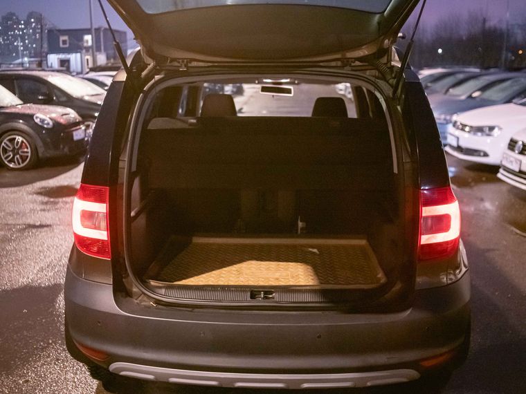 Skoda Yeti 2012 года, 203 205 км - вид 15