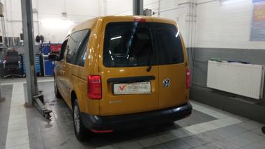 Volkswagen Caddy 2017 года, 154 500 км - вид 4