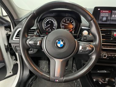 BMW 1 серия 2022 года, 17 106 км - вид 10