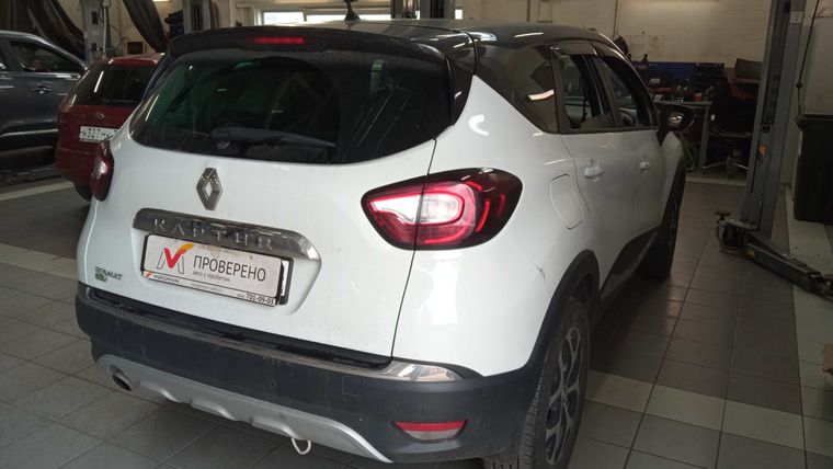 Renault Kaptur 2017 года, 79 000 км - вид 3