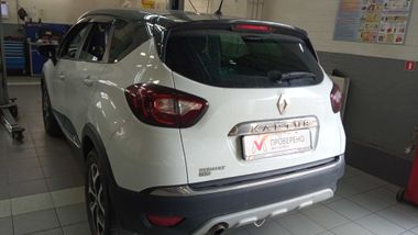 Renault Kaptur 2017 года, 79 000 км - вид 4