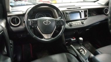 Toyota RAV4 2015 года, 189 198 км - вид 6