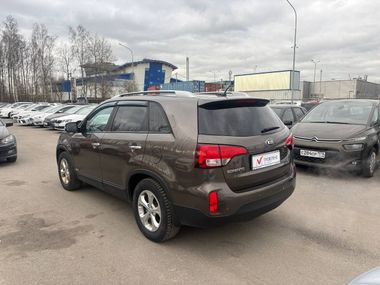 KIA Sorento 2017 года, 160 500 км - вид 6