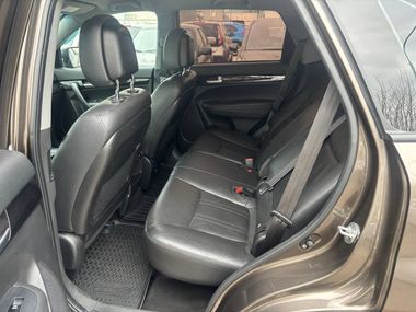 KIA Sorento 2017 года, 160 500 км - вид 17