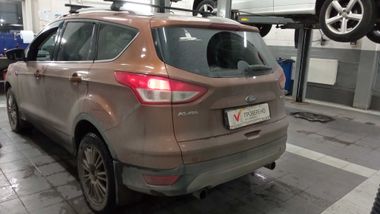 Ford Kuga 2014 года, 227 862 км - вид 4