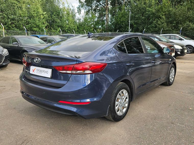 Hyundai Elantra 2018 года, 78 874 км - вид 4