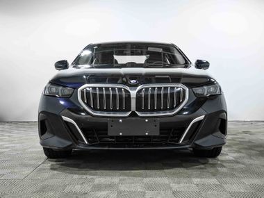 BMW 5 серия 2024 года, 1 685 км - вид 4