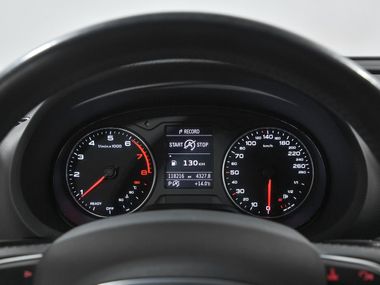 Audi A3 2016 года, 118 215 км - вид 9