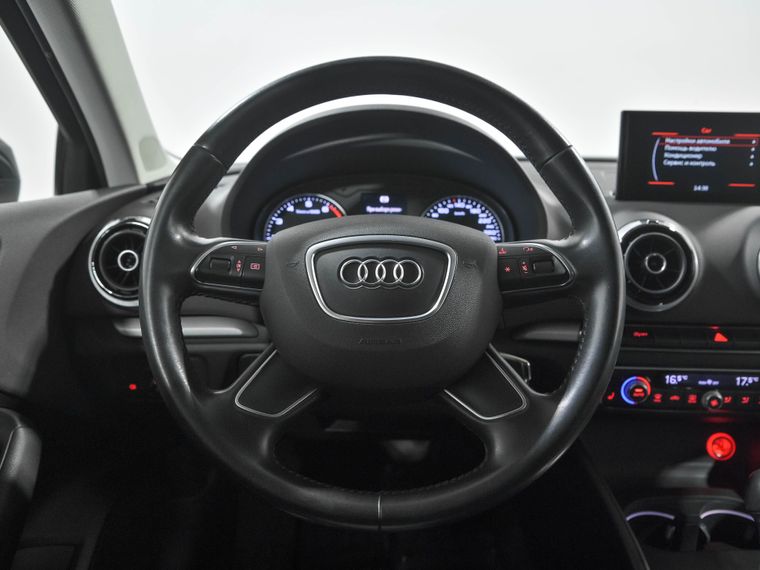 Audi A3 2016 года, 118 215 км - вид 10