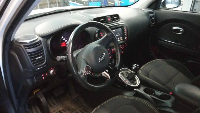 KIA Soul 2016 года, 74 070 км - вид 4