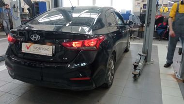 Hyundai Solaris 2018 года, 88 000 км - вид 3