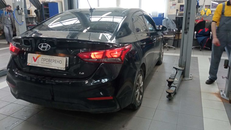 Hyundai Solaris 2018 года, 88 000 км - вид 3