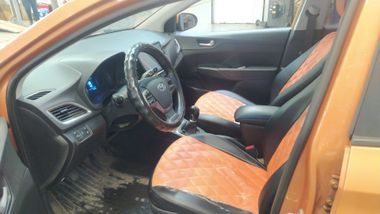 Hyundai Solaris 2017 года, 97 173 км - вид 5