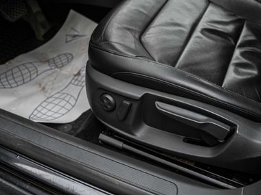 Volkswagen Passat 2011 года, 201 492 км - вид 12