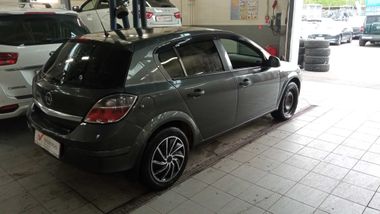 Opel Astra 2012 года, 126 000 км - вид 3