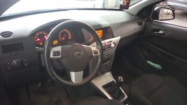 Opel Astra 2012 года, 126 000 км - вид 5