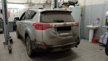 Toyota RAV4 2014 года, 144 370 км - вид 4