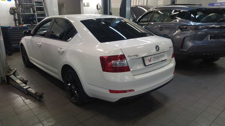 Skoda Octavia 2014 года, 159 148 км - вид 4