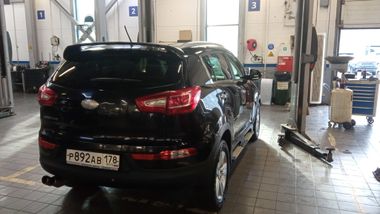 Kia Sportage 2013 года, 220 500 км - вид 3