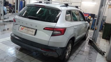 Skoda Karoq 2020 года, 82 854 км - вид 3