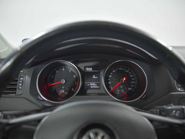 Volkswagen Jetta 2016 года, 162 005 км - вид 9