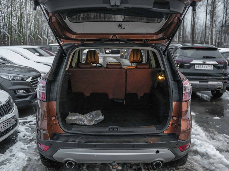 Ford Kuga 2017 года, 102 595 км - вид 12