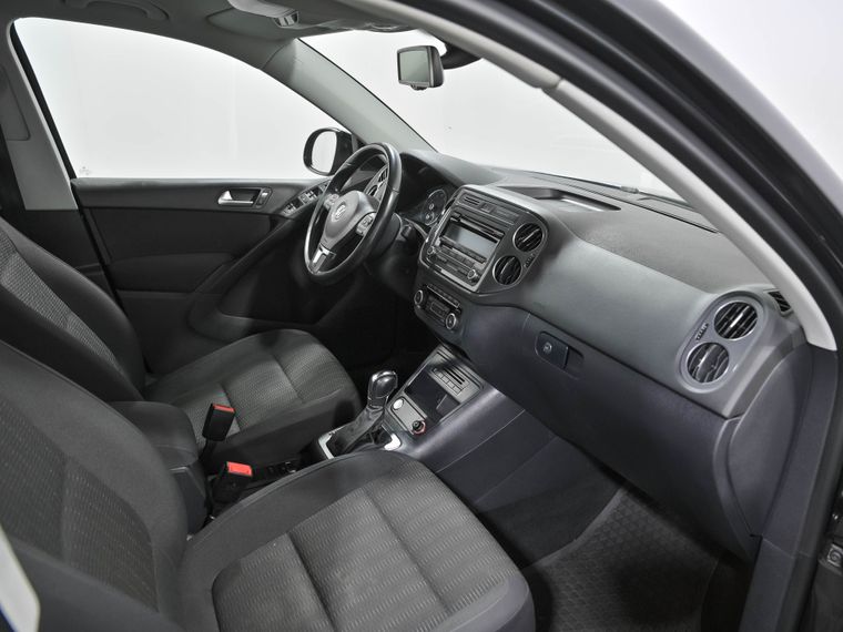 Volkswagen Tiguan 2013 года, 138 924 км - вид 18