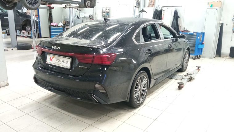 Kia Cerato 2022 года, 44 790 км - вид 3