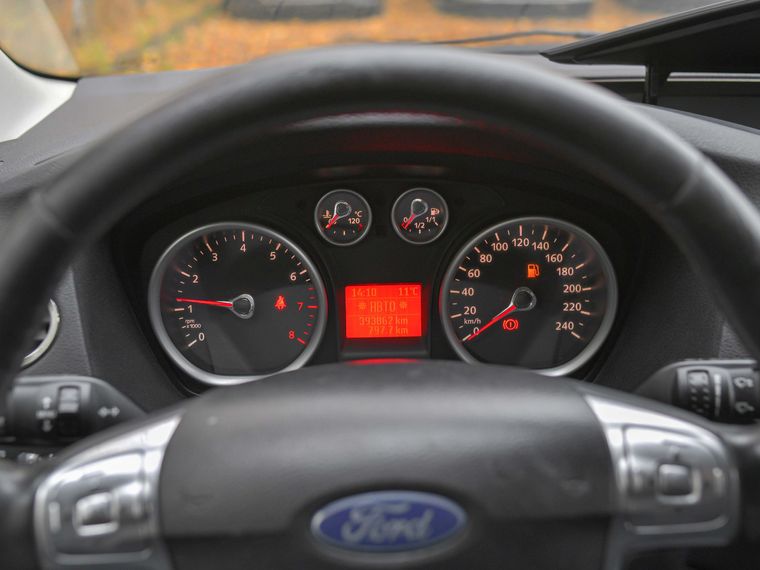 Ford Focus 2007 года, 393 861 км - вид 5