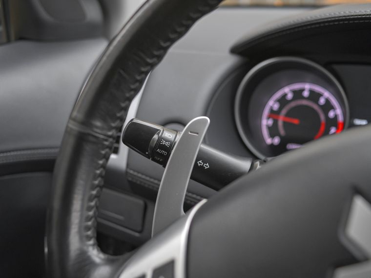 Mitsubishi Outlander 2012 года, 202 206 км - вид 6