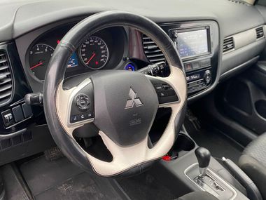 Mitsubishi Outlander 2014 года, 182 725 км - вид 10