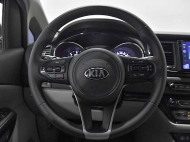 KIA Carnival 2016 года, 115 511 км - вид 9