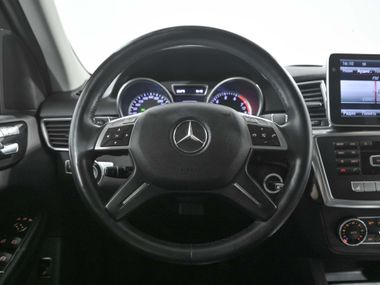 Mercedes-Benz M-класс 2013 года, 137 472 км - вид 8