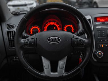 Kia Ceed 2010 года, 199 972 км - вид 5