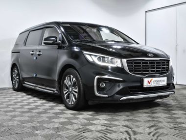 KIA Carnival 2018 года, 115 181 км - вид 4