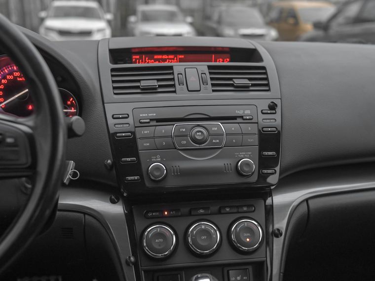 Mazda 6 2011 года, 236 300 км - вид 9