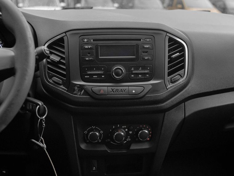 ВАЗ (LADA) XRAY 2017 года, 96 207 км - вид 6