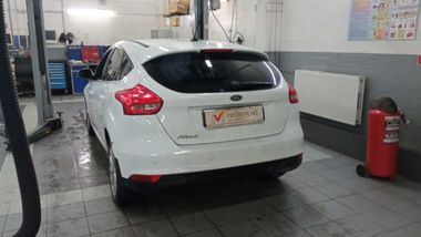 Ford Focus 2018 года, 114 371 км - вид 4
