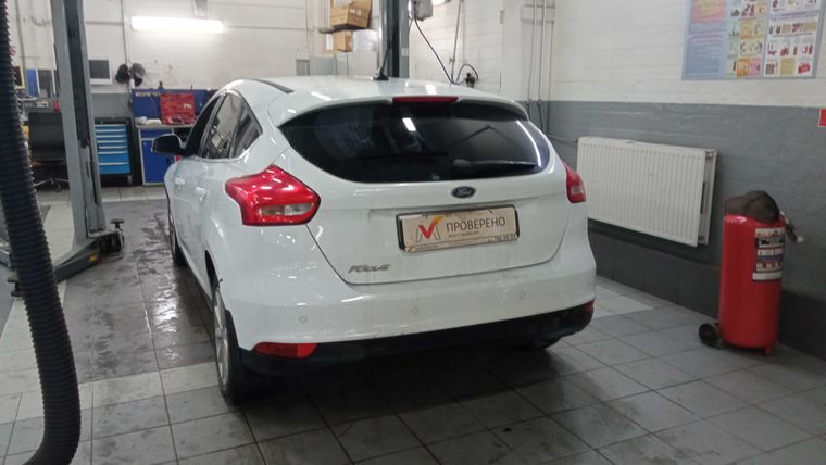 Ford Focus 2018 года, 114 371 км - вид 4
