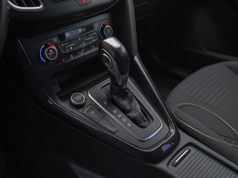 Ford Focus 2018 года, 114 371 км - вид 8
