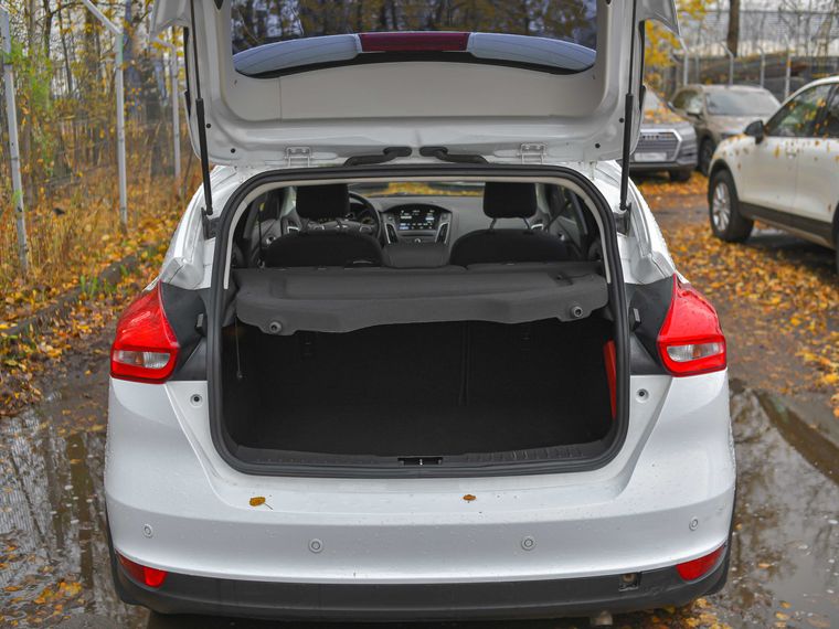 Ford Focus 2018 года, 114 371 км - вид 13