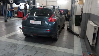 Nissan Juke 2013 года, 172 709 км - вид 3